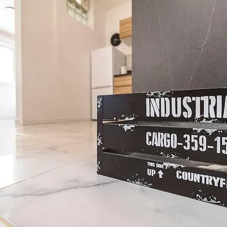 L'industriel - Spacieux 2 Chambres - Hyper Centre Διαμέρισμα Ρενς
